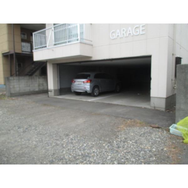GARAGE（ガレージ）（201） 駐車場