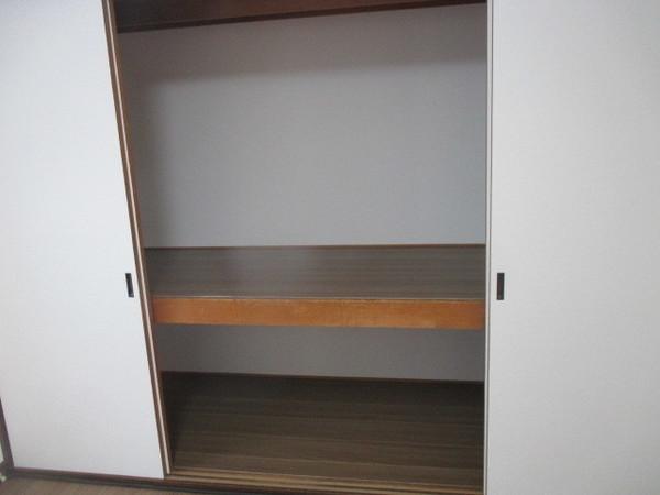 親和ハイツ（101） 収納