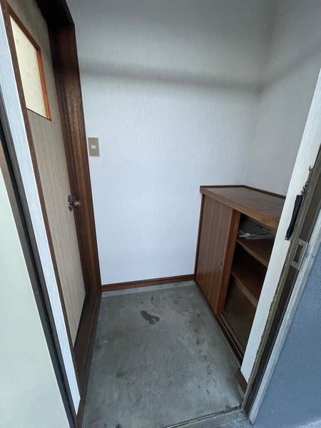 親和ハイツ（206） 玄関