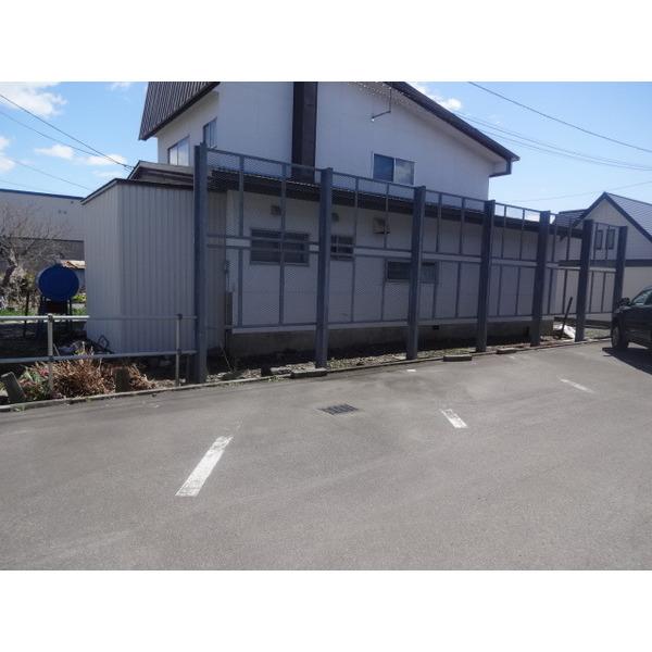 アヴァンティ　Ａ棟（205） 駐車場