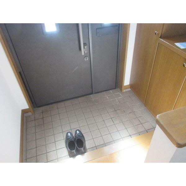 ユトリロ19条（2F） 玄関