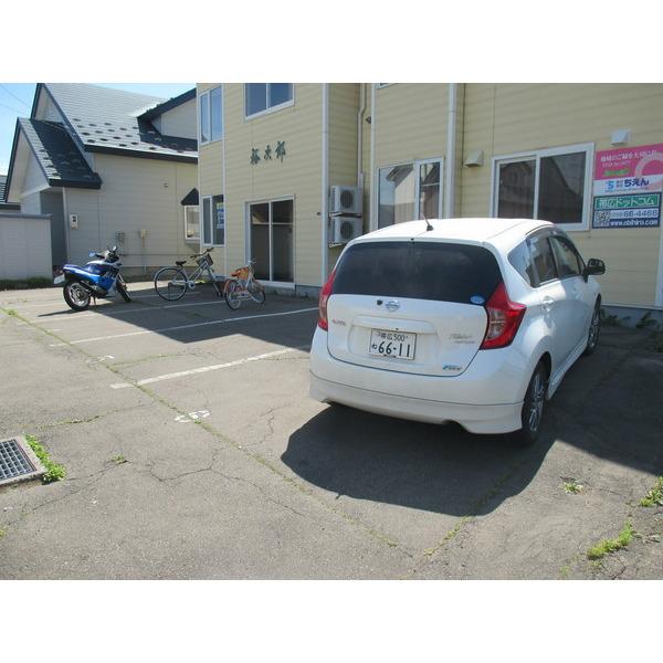 裕次郎（101） 駐車場