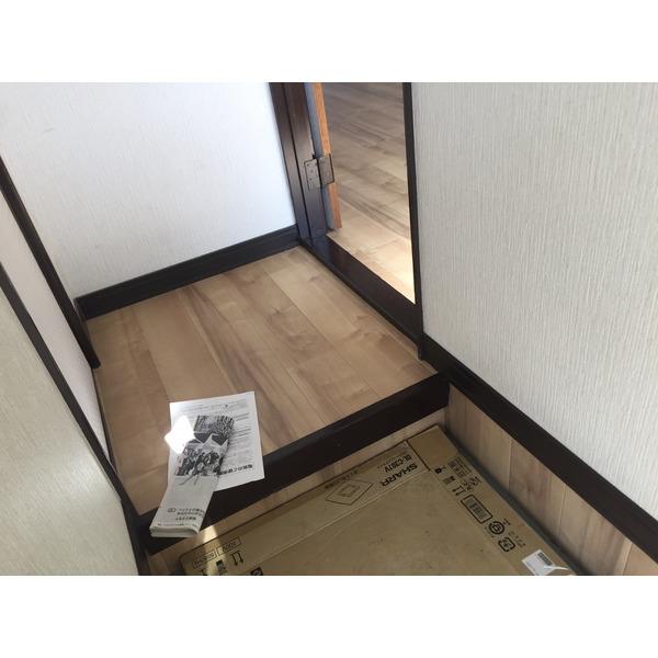 ひばりハイツ（1-D） 玄関