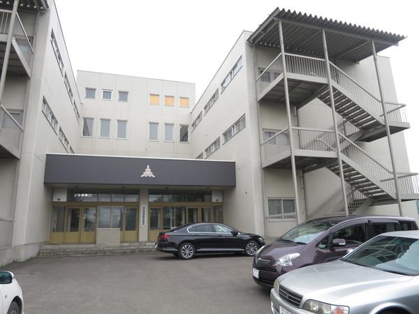 旭川市立神居中学校：1868m