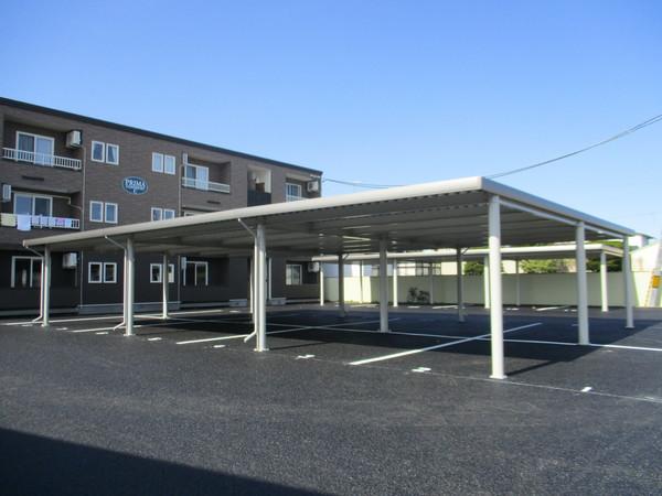 プリマ上士幌C棟（303） 駐車場