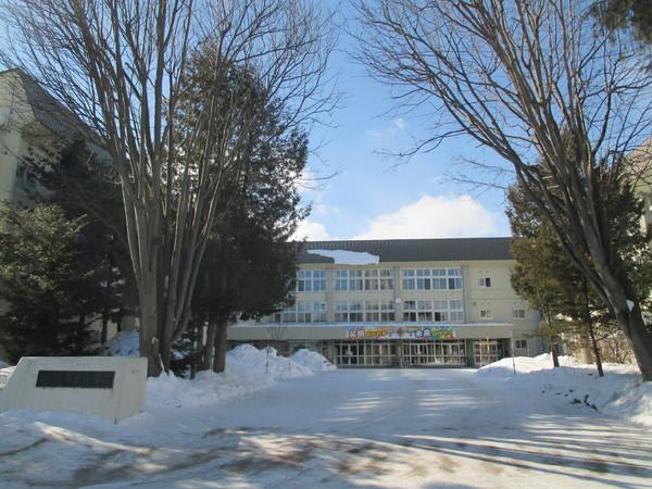 帯広小学校：1000m