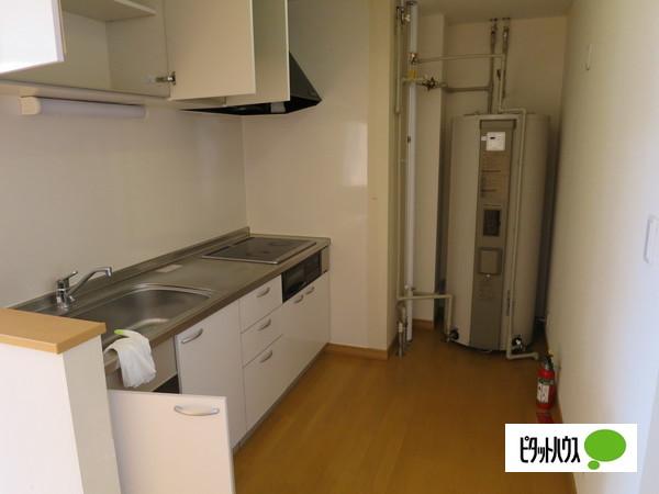 旭町さくらんぼ（202） キッチン