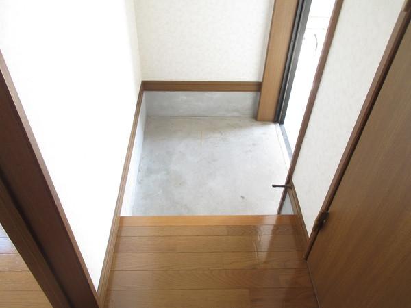 プレシャスハウス（2-B） 玄関