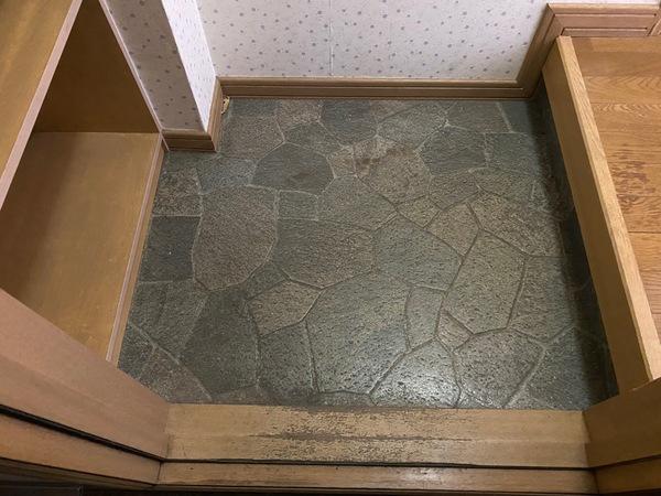 コスモヒルズI 玄関