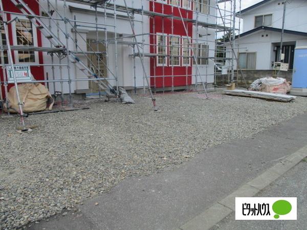 ルミュゼ末広（102） 駐車場