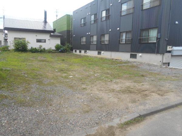 エクセーラ東旭川（103） 駐車場