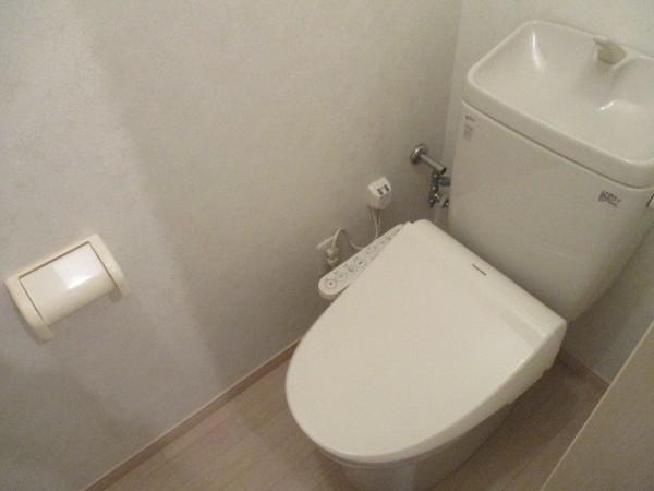 ＣＯＣＯ旭岡（103） トイレ