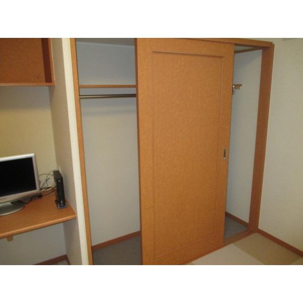 レオパレスアーク（105） 収納
