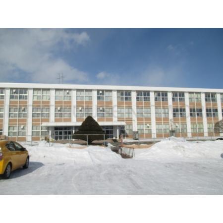 音更町立共栄中学校：1377m