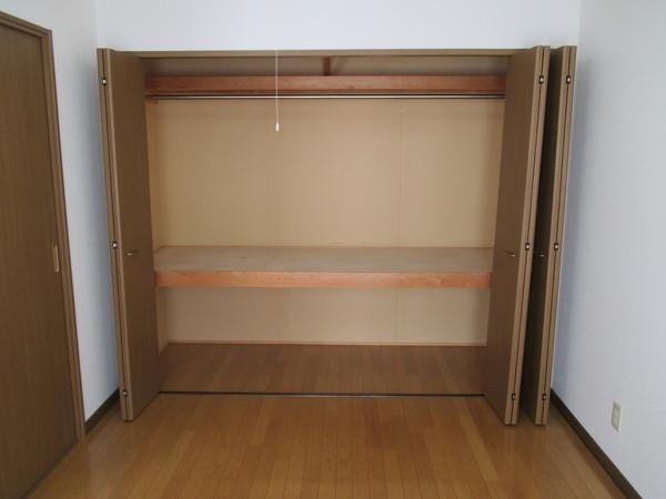 すずらんハイツ（1-A） 収納