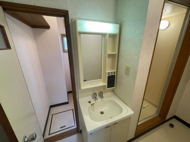 飛田ハイツ(西20条) 洗面