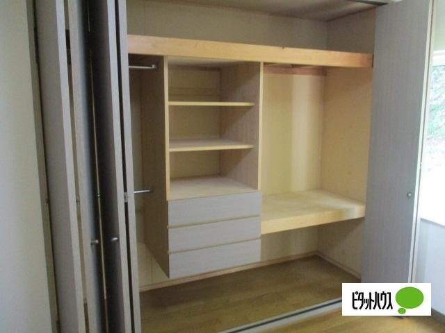 グロリアス21（103） 収納