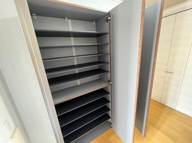 工藤貸家（西6条）（-） 収納