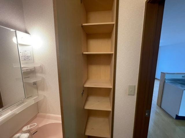 サンコート（101） 収納