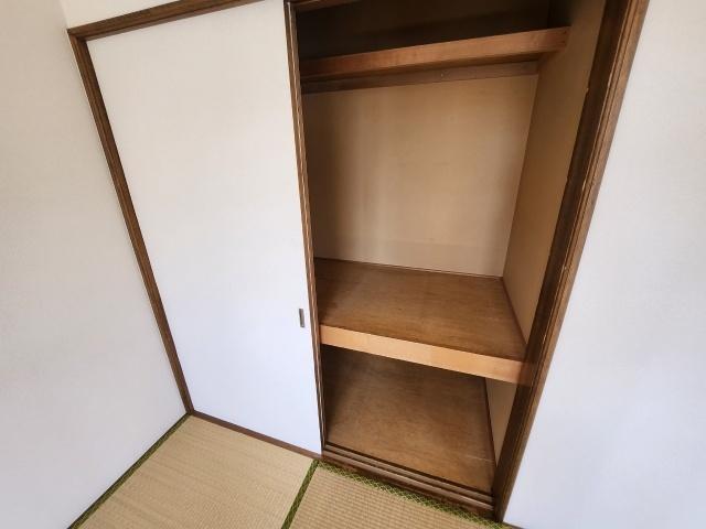 つばさハイツ311（102） 収納