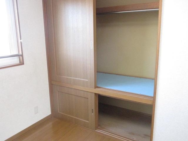 コーポサンA（101） 収納
