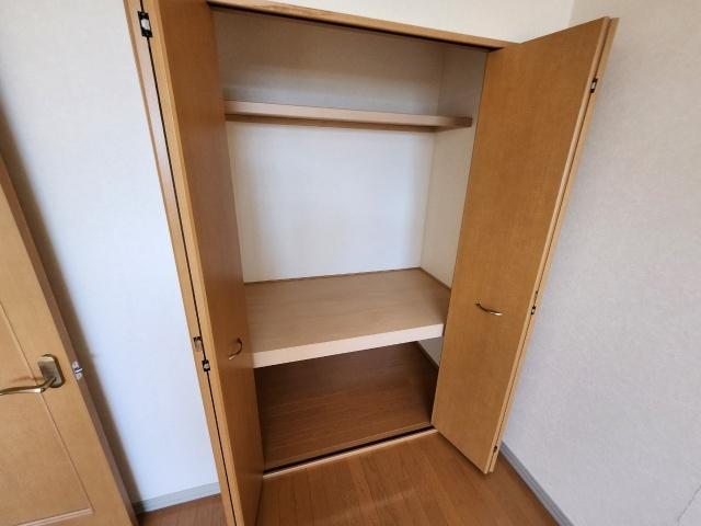 ウエスト蔵（302） 収納