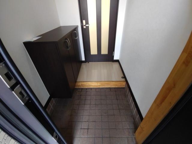 369(ミロク)（1） 玄関