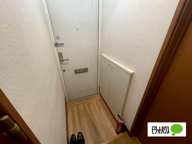 ハイツたちばな（202） 玄関