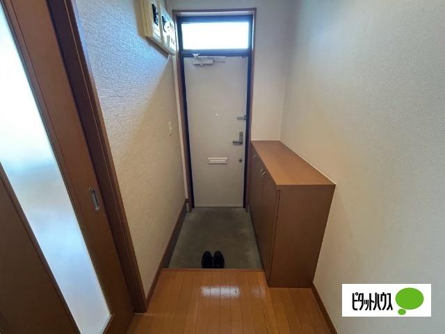 セントラルタウン（C） 玄関