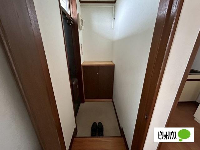 瀬戸ハイツ（10） 玄関