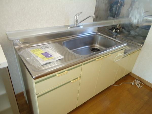 フリーデンハイツA（101） キッチン