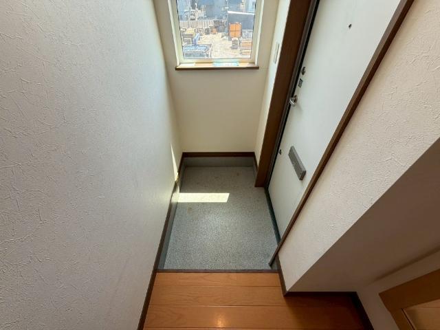 AVAN　TIME（202） 玄関
