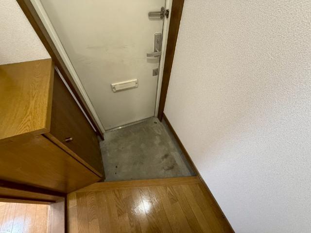 ハイツTOMO 玄関