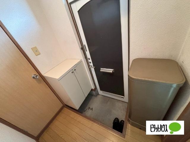 グランデージ（101） 玄関