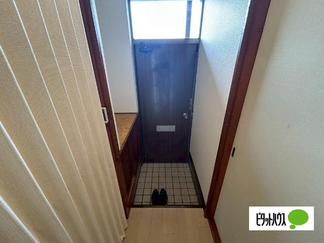 弥生ハイツ（1） 玄関