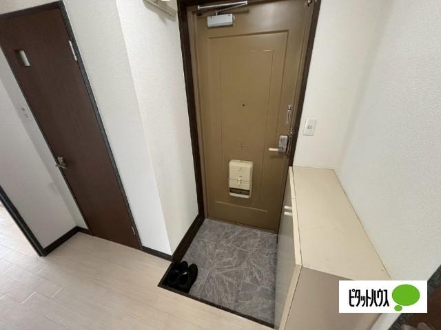 フロンティア東光（403） 玄関