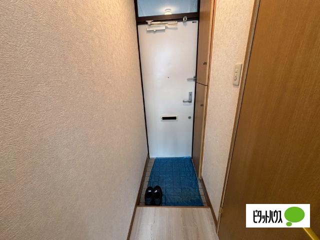 Pre.Catelan（203） 玄関