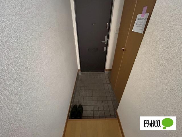 プリンセス神楽岡 玄関