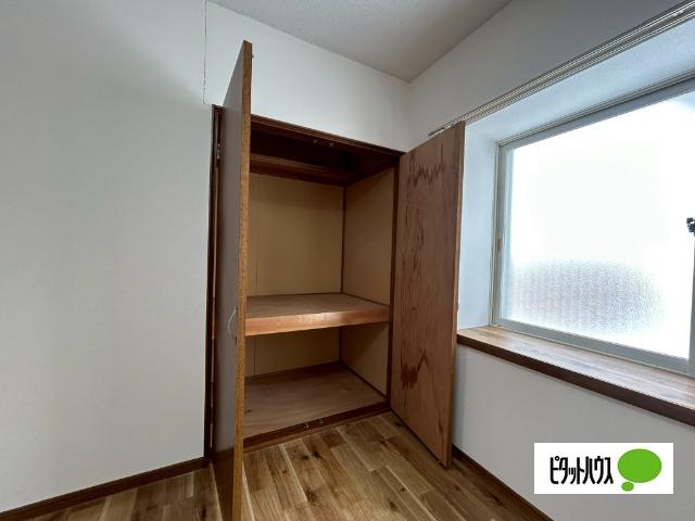 ラ・グラン大町 収納