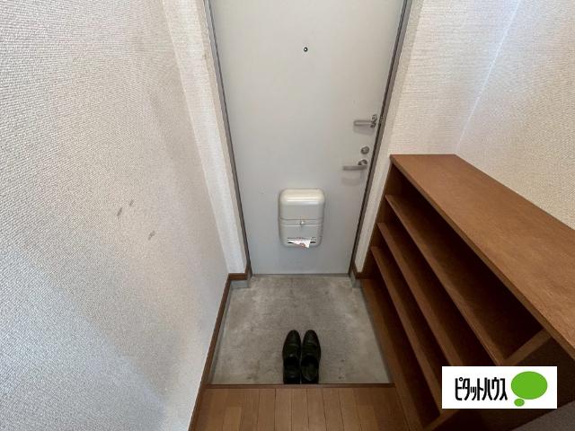 ノースインA（202） 玄関