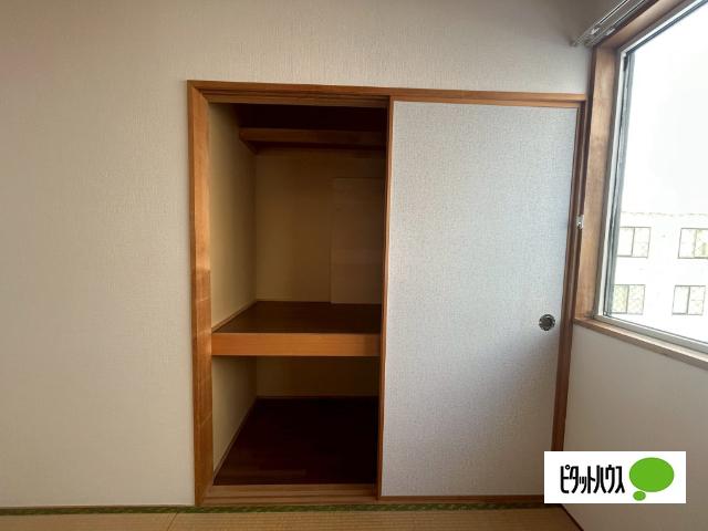 川端トムテＢ（202） 収納