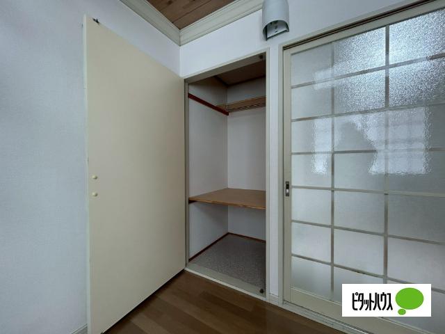 ボナール川端（102） 収納