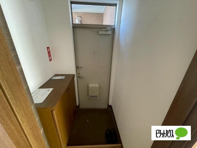 帯広市西二十一条南アパート 玄関