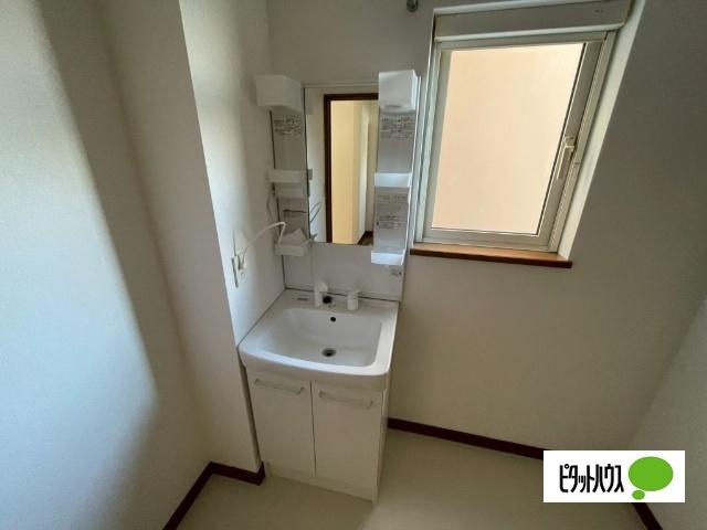 帯広市西二十一条南アパート 洗面