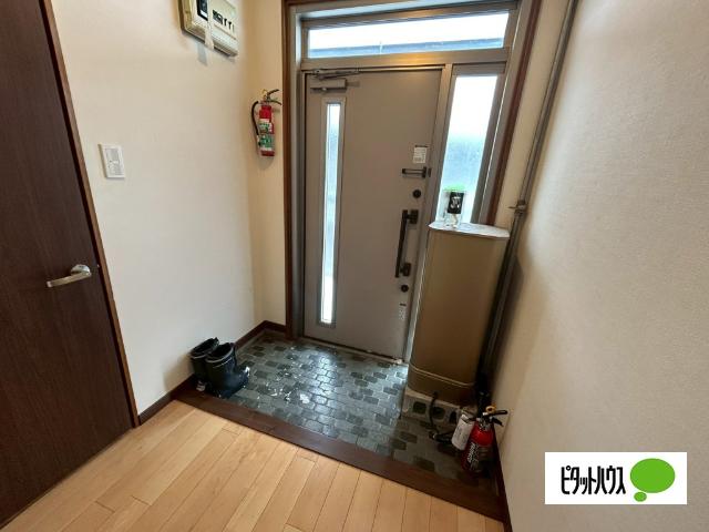 藤コーポラスA（6） 玄関
