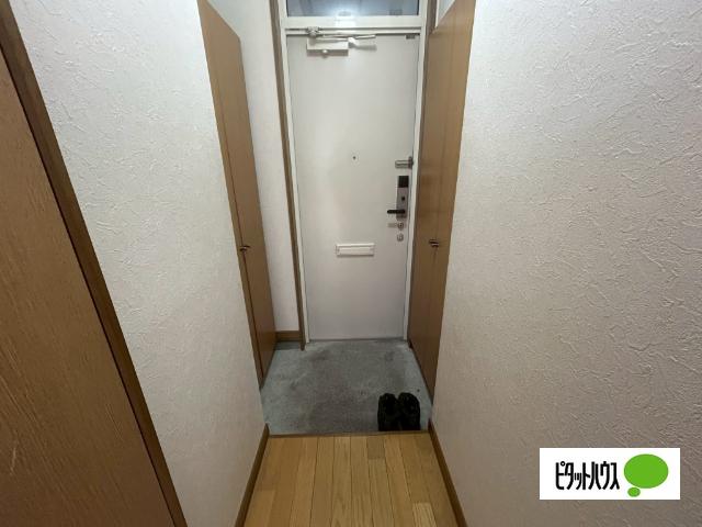 Jolly House（201） 玄関