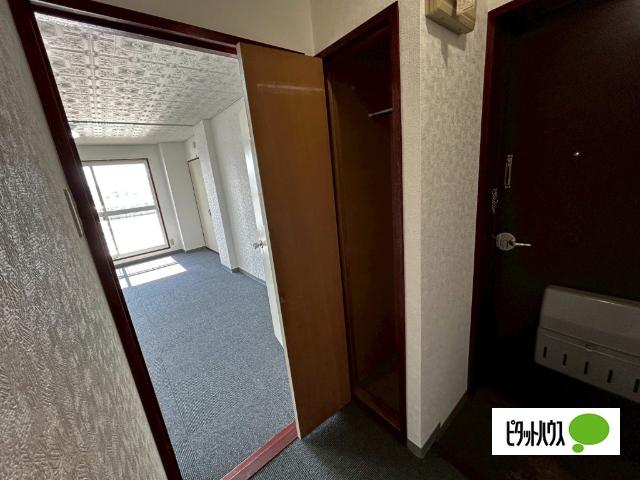 ハイツつじや（B） 収納