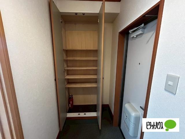 アルダ（205） 収納