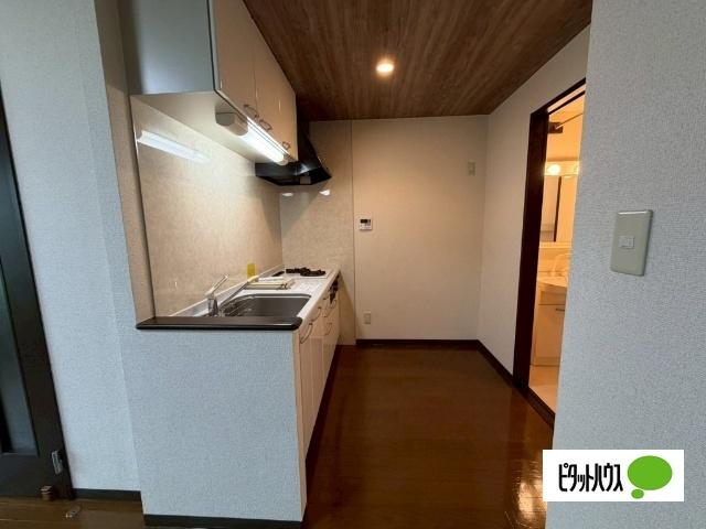 ステージ（6） キッチン