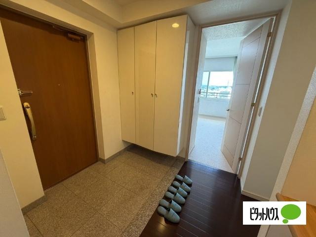パシフィック西6条プライム（901） 玄関
